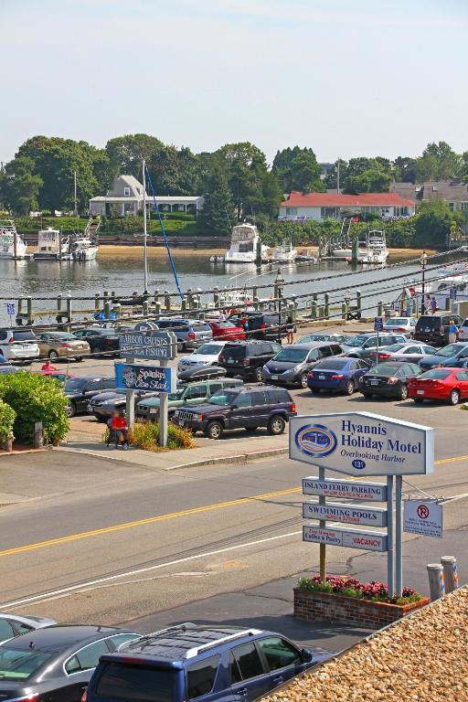 Hyannis Holiday Motel Bagian luar foto