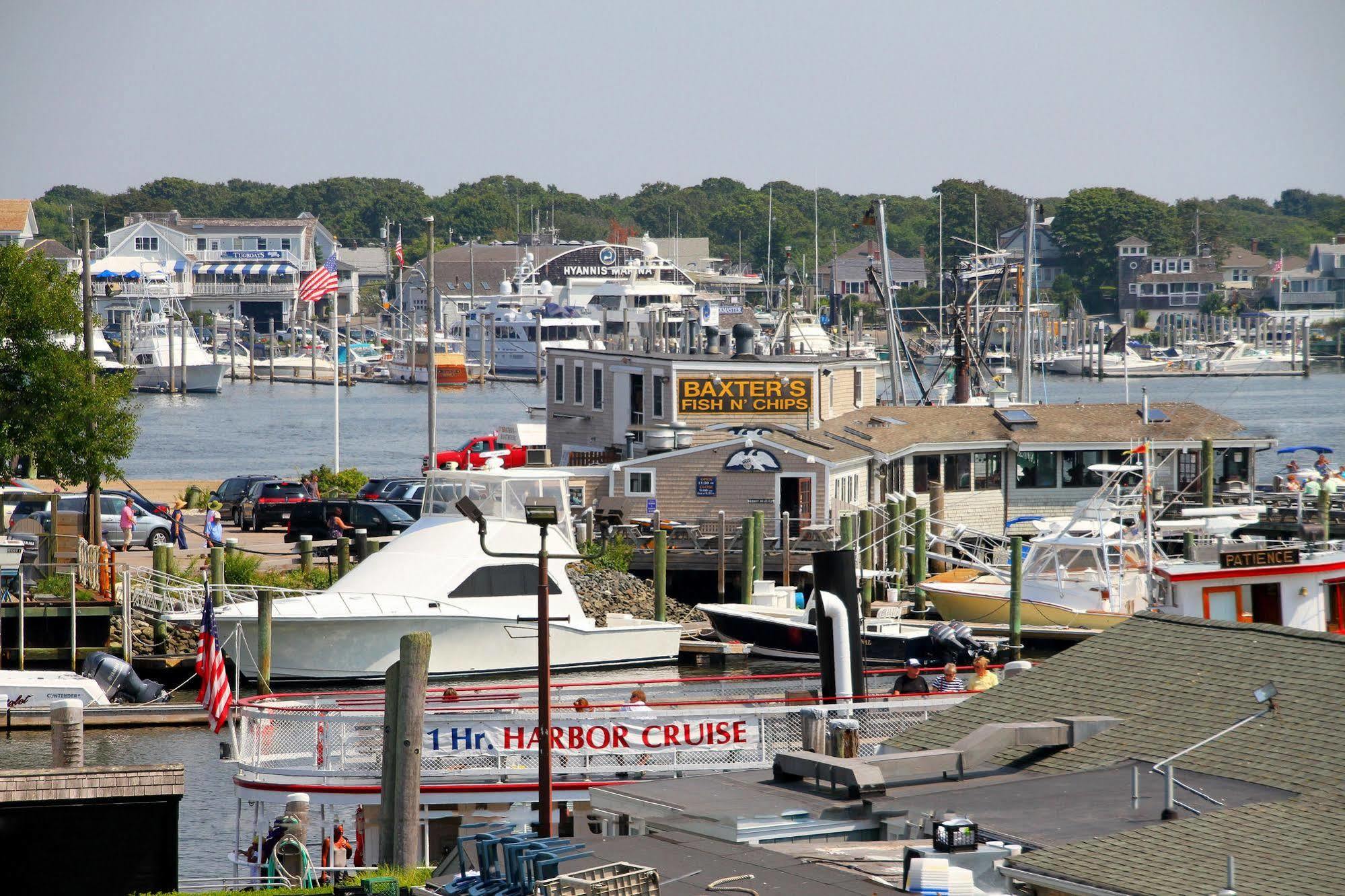 Hyannis Holiday Motel Bagian luar foto